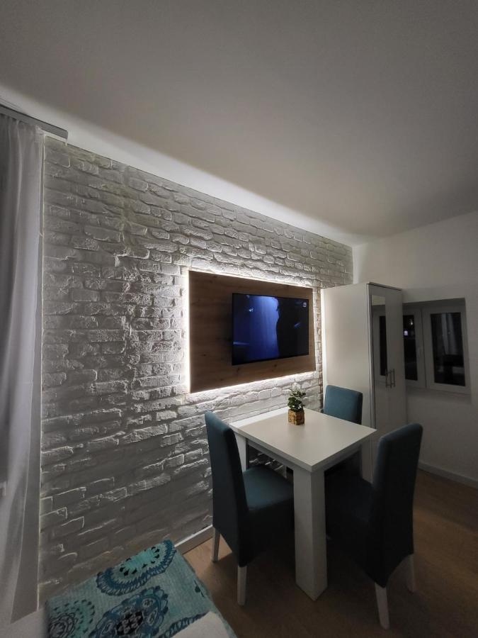 Harmony Suites Sajmiste Exterior photo